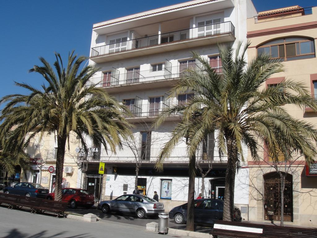 塞尔马公寓旅馆 Sant Carlos de la Ràpita 外观 照片